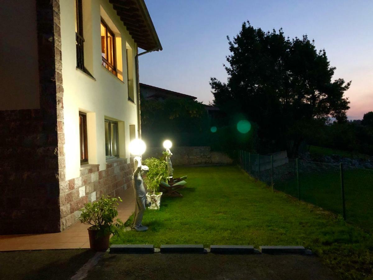 Casa Frente A Los Bufones De Pria Villa Llames de Pria Exterior photo